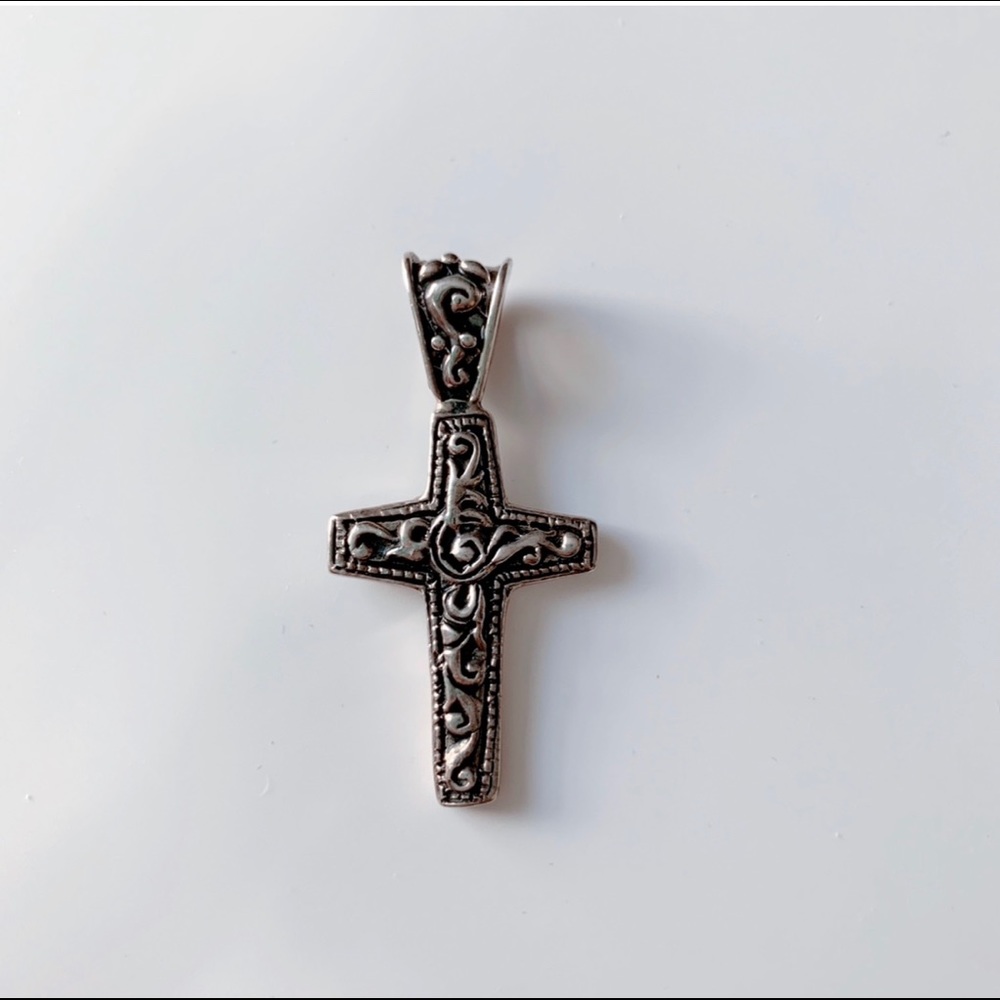 925 Sterling Silver Cross Pendant